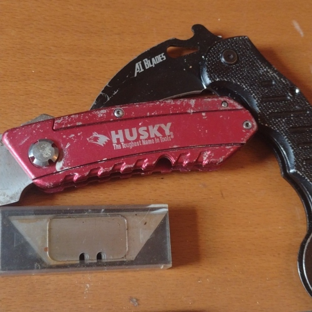 Utility tools - Picture 2 of 3